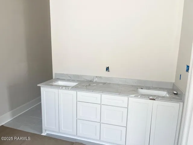 $425,000 | 227 Treescape Drive, Lafayette, LA 70508