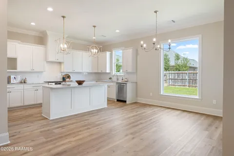 $420,000 | 227 Treescape Drive, Lafayette, LA 70508