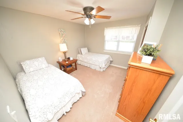 $168,000 | 10 Edgewood Drive, Mount Vernon, IL 62864