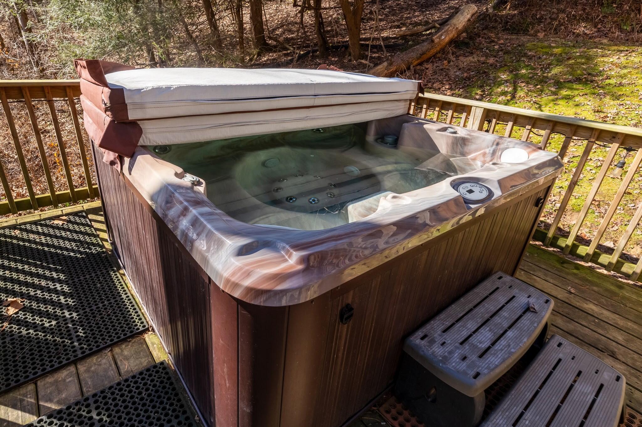 18591 Hockman Road Rockbridge, OH 43149 - Photo 5 of 25 hot tub