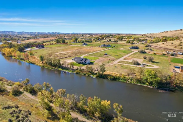 $1,899,000 | 3890 Birch Lane, Emmett, ID 83617