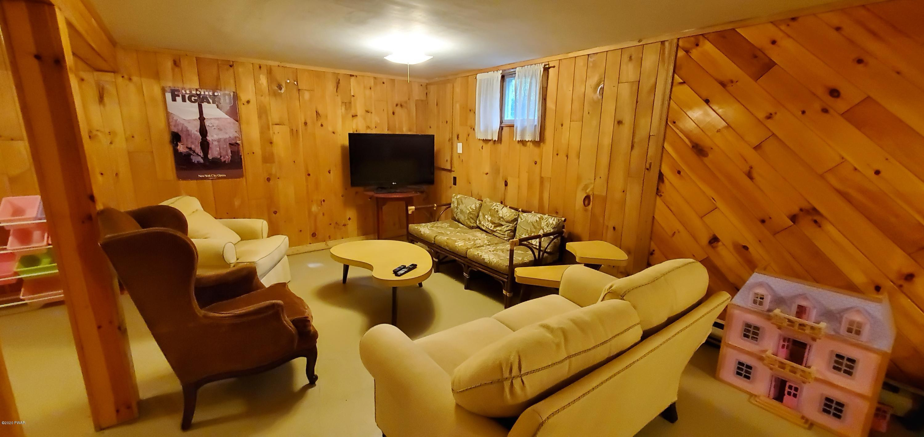 108 Pine Tree Road Shohola, PA 18458 - Photo 11 of 33 Basement