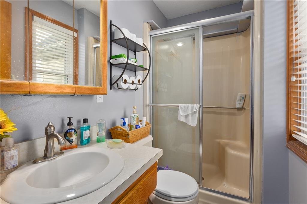 11203 Chandler Road Liberty, MO 64068 - Photo 22 of 38