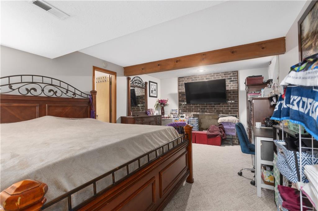 11203 Chandler Road Liberty, MO 64068 - Photo 24 of 38