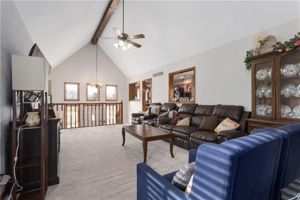 11203 Chandler Road Liberty, MO 64068 - Photo 10 of 38