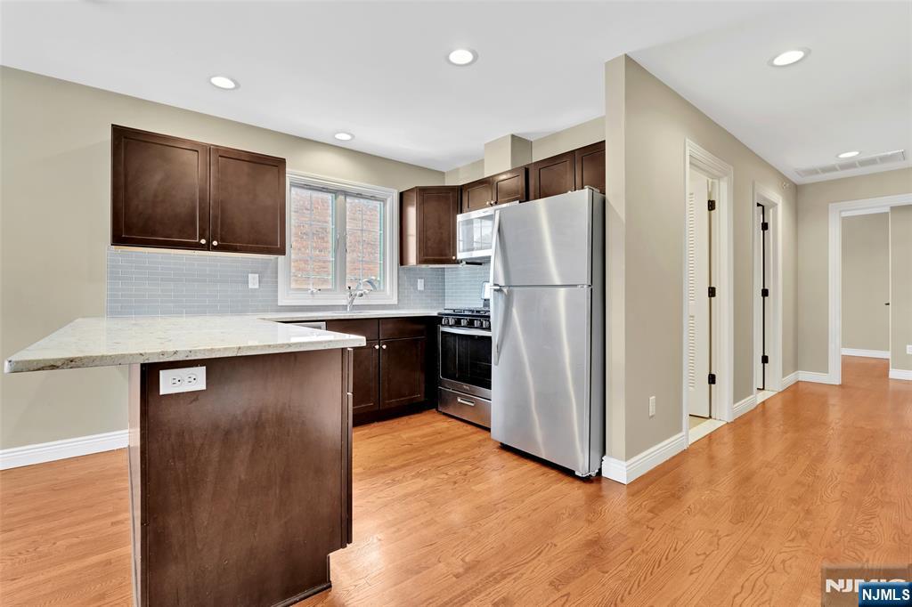 210 Hackensack Street, Unit C Wood-Ridge, NJ 07075 - Photo 3 of 18