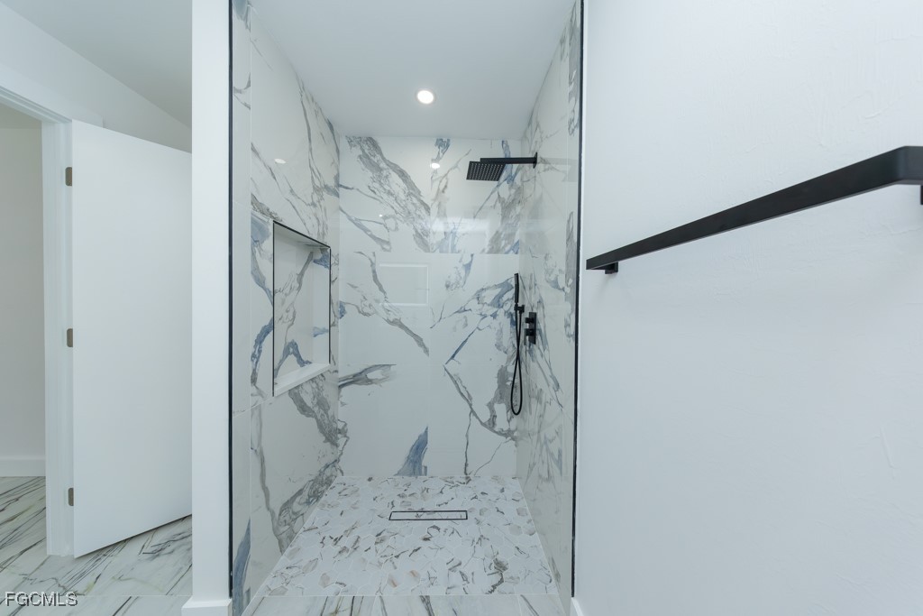 2019 Hamilton Avenue Alva, FL 33920 - Photo 42 of 50 a bathroom with a shower