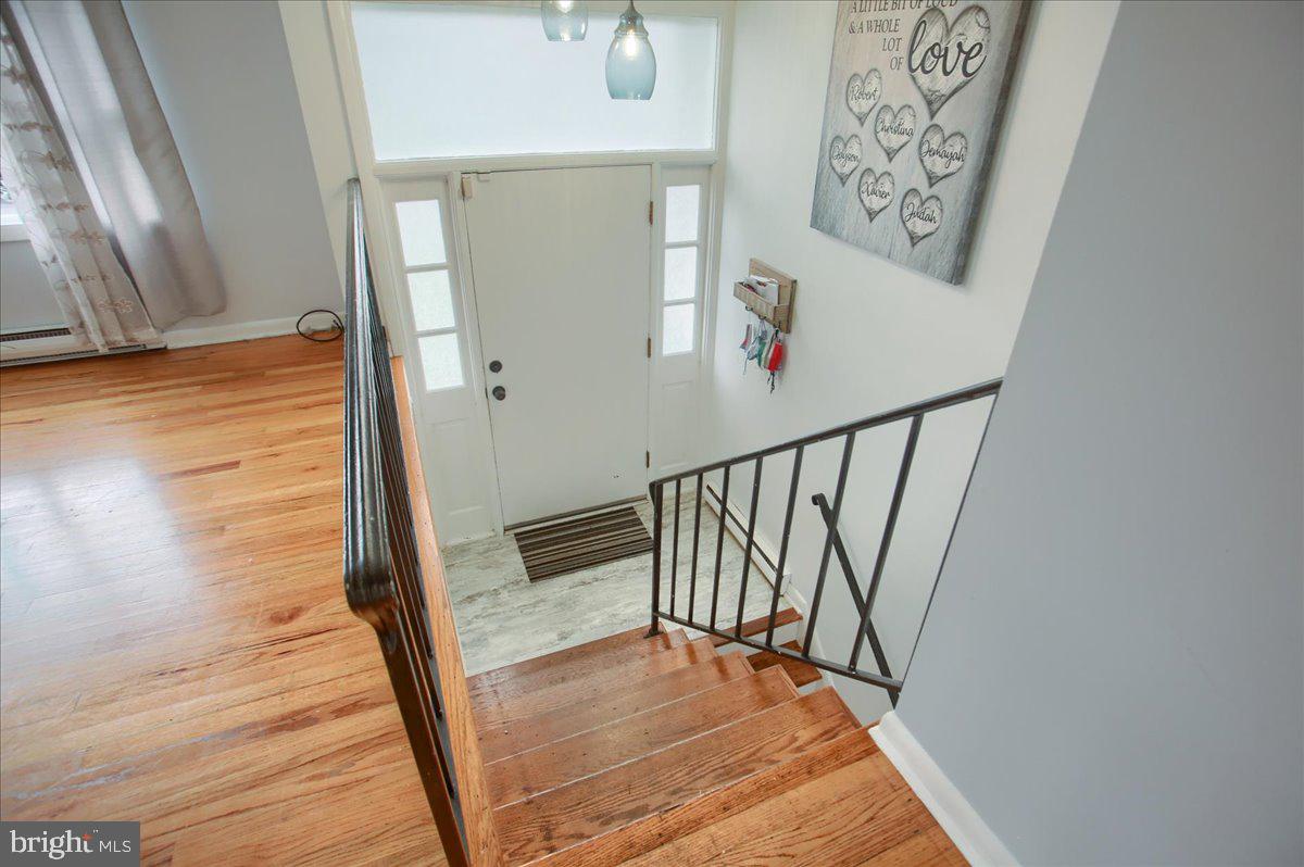 430 Revere Road Lancaster, PA 17601 - Photo 4 of 34 Gallery Image 4