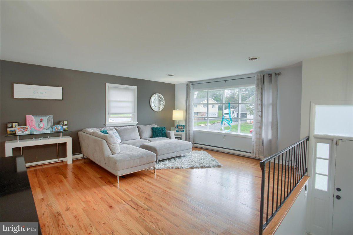 430 Revere Road Lancaster, PA 17601 - Photo 5 of 34 Gallery Image 5