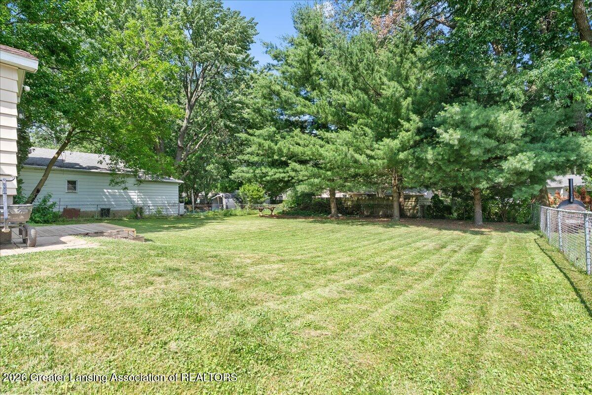 6041 Hilliard Road Lansing, MI 48911 - Photo 26 of 26 26-Media Jett - 28