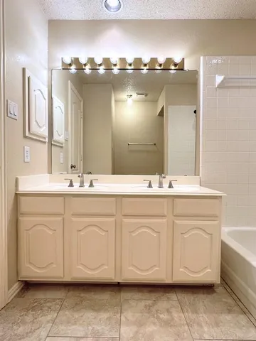 $2,800 | 705 Pine Lakes Drive, Plano, TX 75025