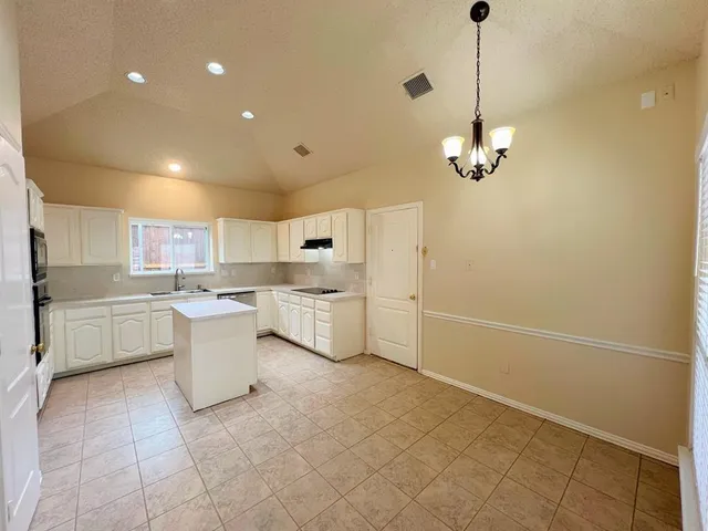 $2,800 | 705 Pine Lakes Drive, Plano, TX 75025