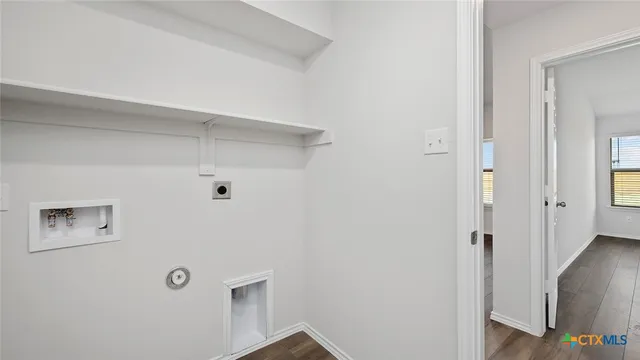 $258,165 | 6902 Gilbert Drive, Killeen, TX 76549