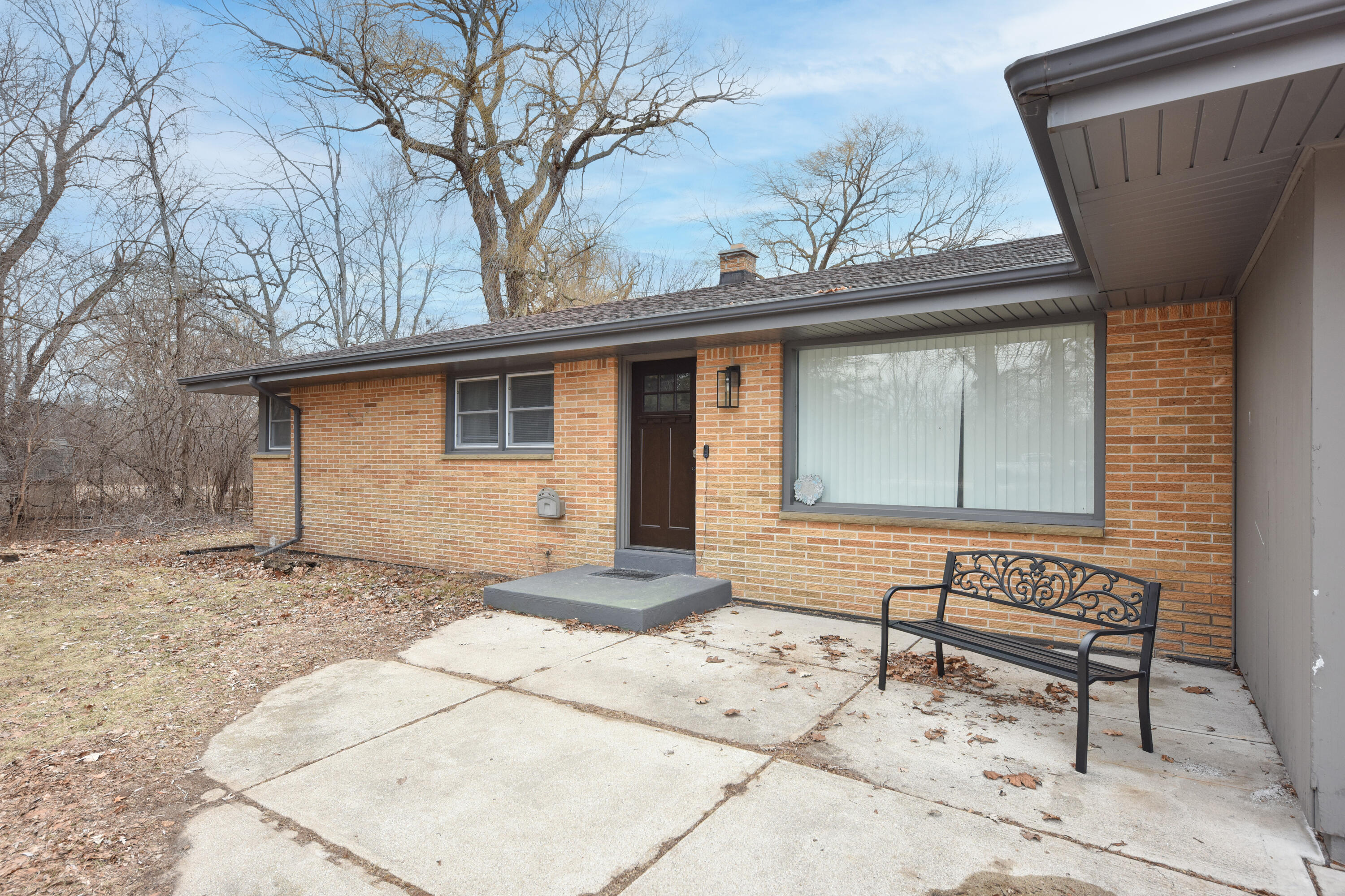 N28W24239 Watertown Road Pewaukee, WI 53072 - Photo 21 of 26 Front view