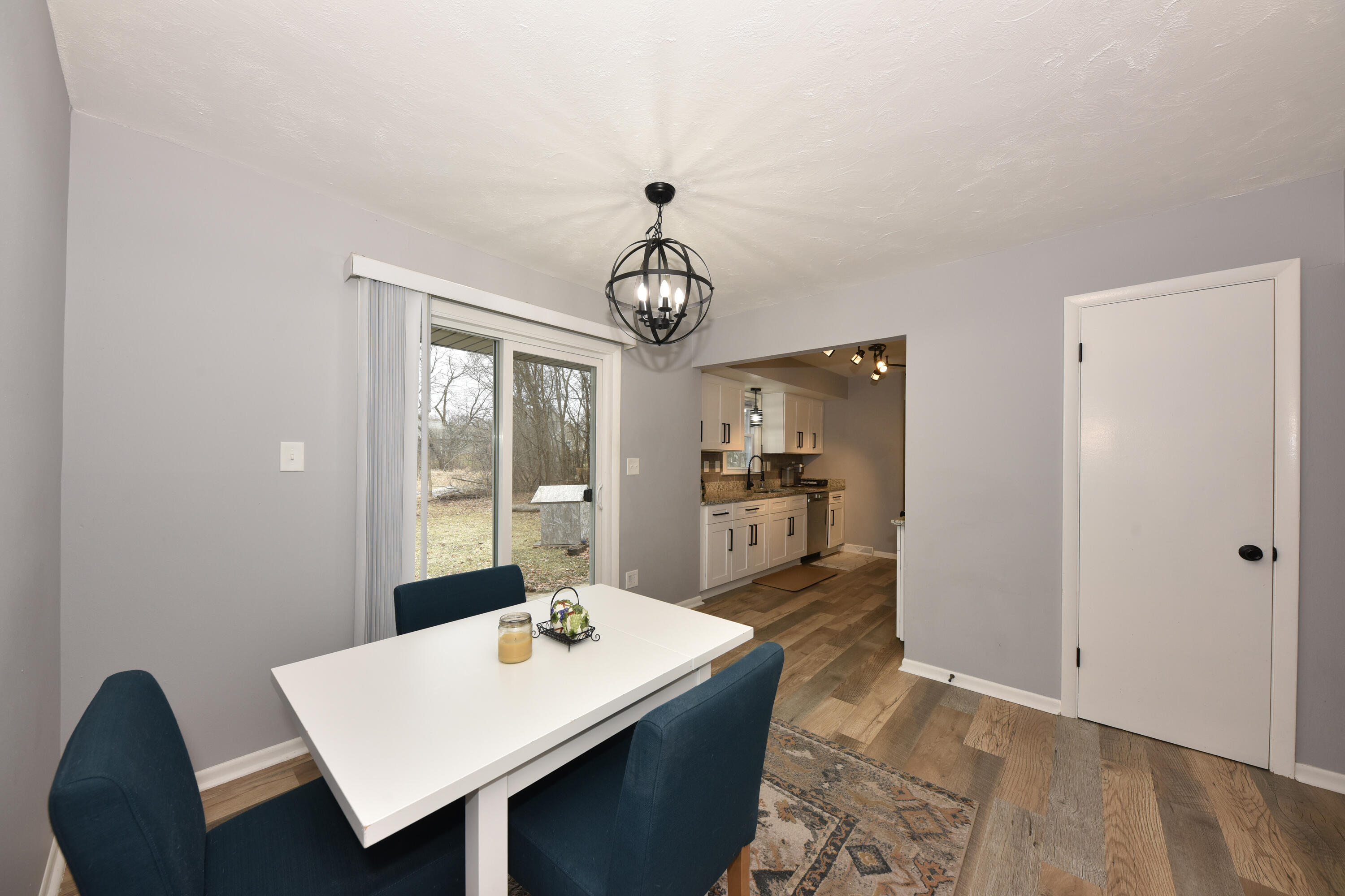 N28W24239 Watertown Road Pewaukee, WI 53072 - Photo 7 of 26 Dinette to kitchen