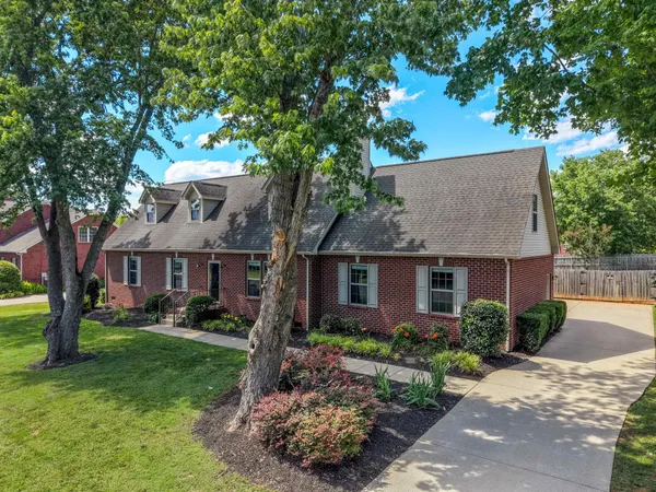 $499,900 | 1318 Tomahawk Trace, Murfreesboro, TN 37129