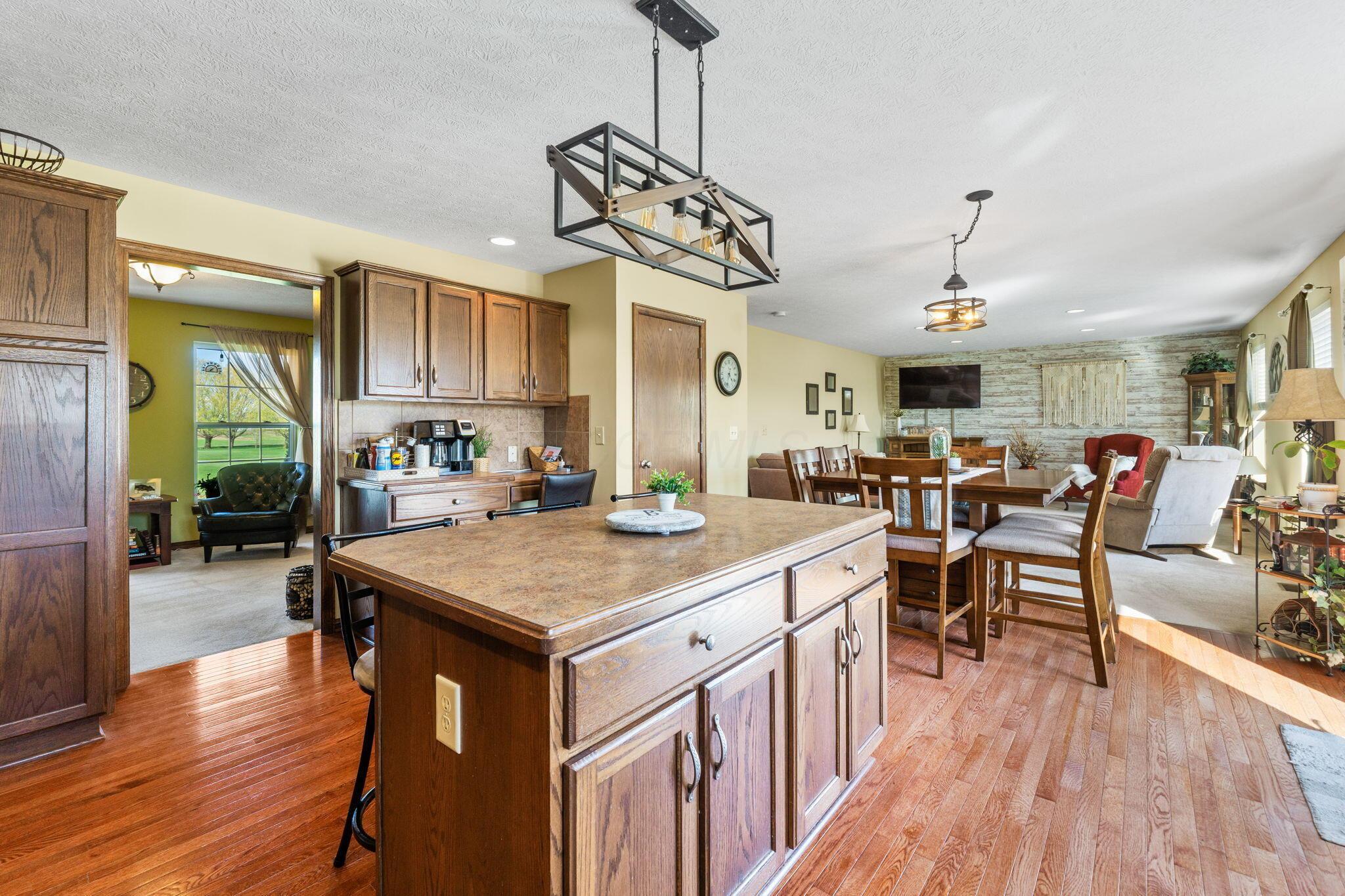19015 Powder Lick Road Raymond, OH 43067 - Photo 31 of 96 19015 Powder Lick Rd (Interior-12
