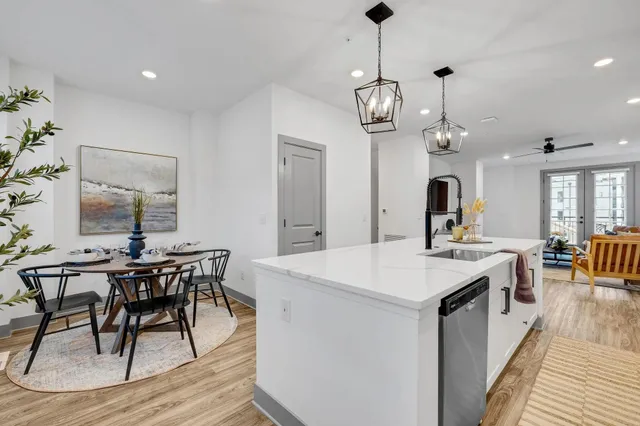 $3,785 | 8871 Meridian Trail, Woodbury, MN 55125