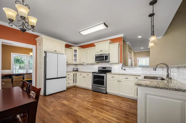 $750,000 | 2065 Turkey Creek Loop, Tullahoma, TN 37388