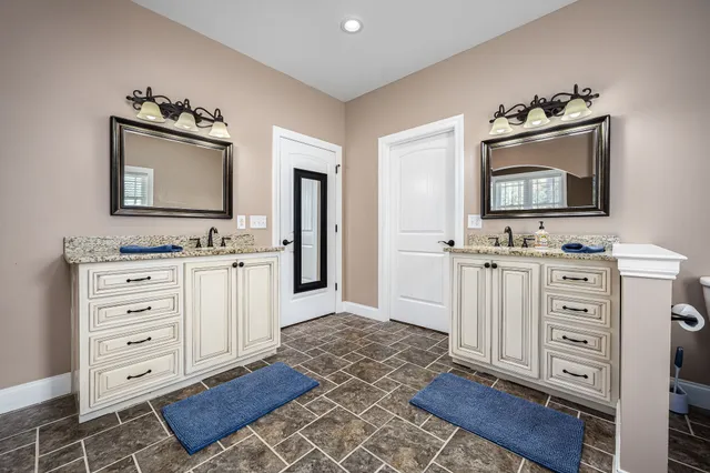 $750,000 | 2065 Turkey Creek Loop, Tullahoma, TN 37388