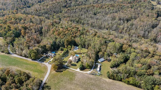 $750,000 | 2065 Turkey Creek Loop, Tullahoma, TN 37388