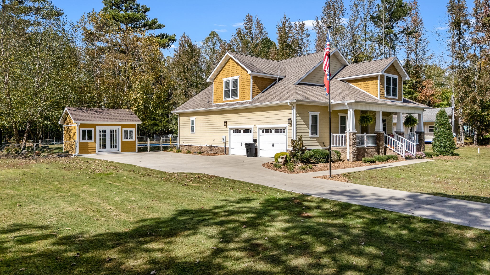 2065 Turkey Creek Loop Tullahoma, TN 37388 - Photo 95 of 95 a view of a yard in front of house