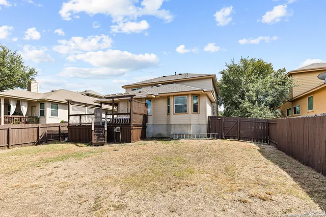 a house view with a outdoor space