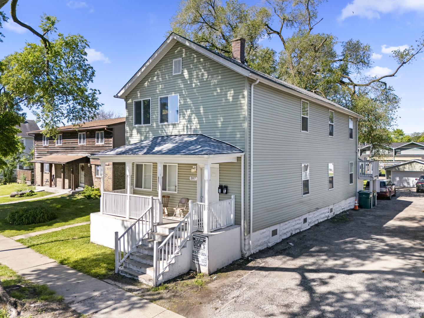 207 South Ottawa Street Joliet, IL 60436 - Photo 1 of 24