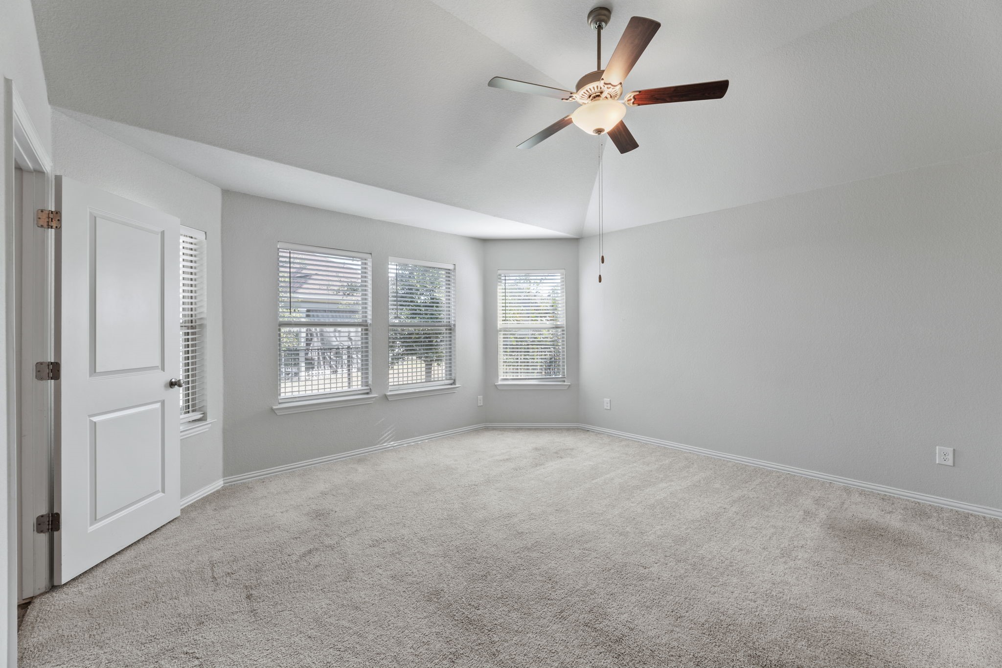 143 Alexander Kyle, TX 78640 - Photo 23 of 34