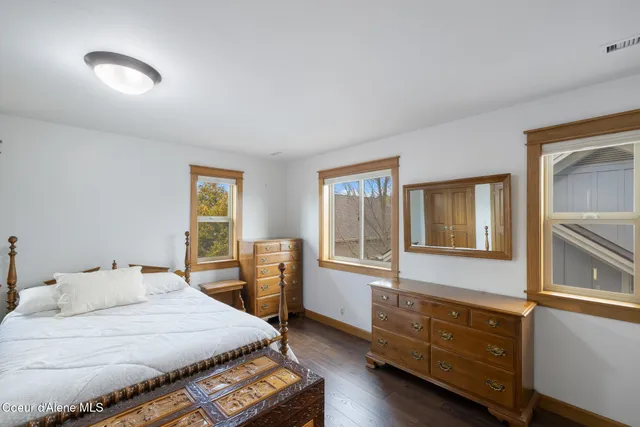 $1,699,000 | 4083 West Shoreview Lane, Coeur D'Alene, ID 83814