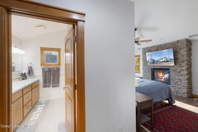 $1,699,000 | 4083 West Shoreview Lane, Coeur D'Alene, ID 83814