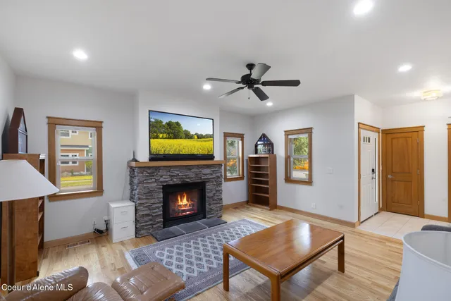 $1,699,000 | 4083 West Shoreview Lane, Coeur D'Alene, ID 83814