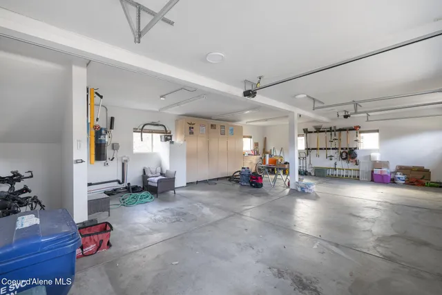 $1,699,000 | 4083 West Shoreview Lane, Coeur D'Alene, ID 83814