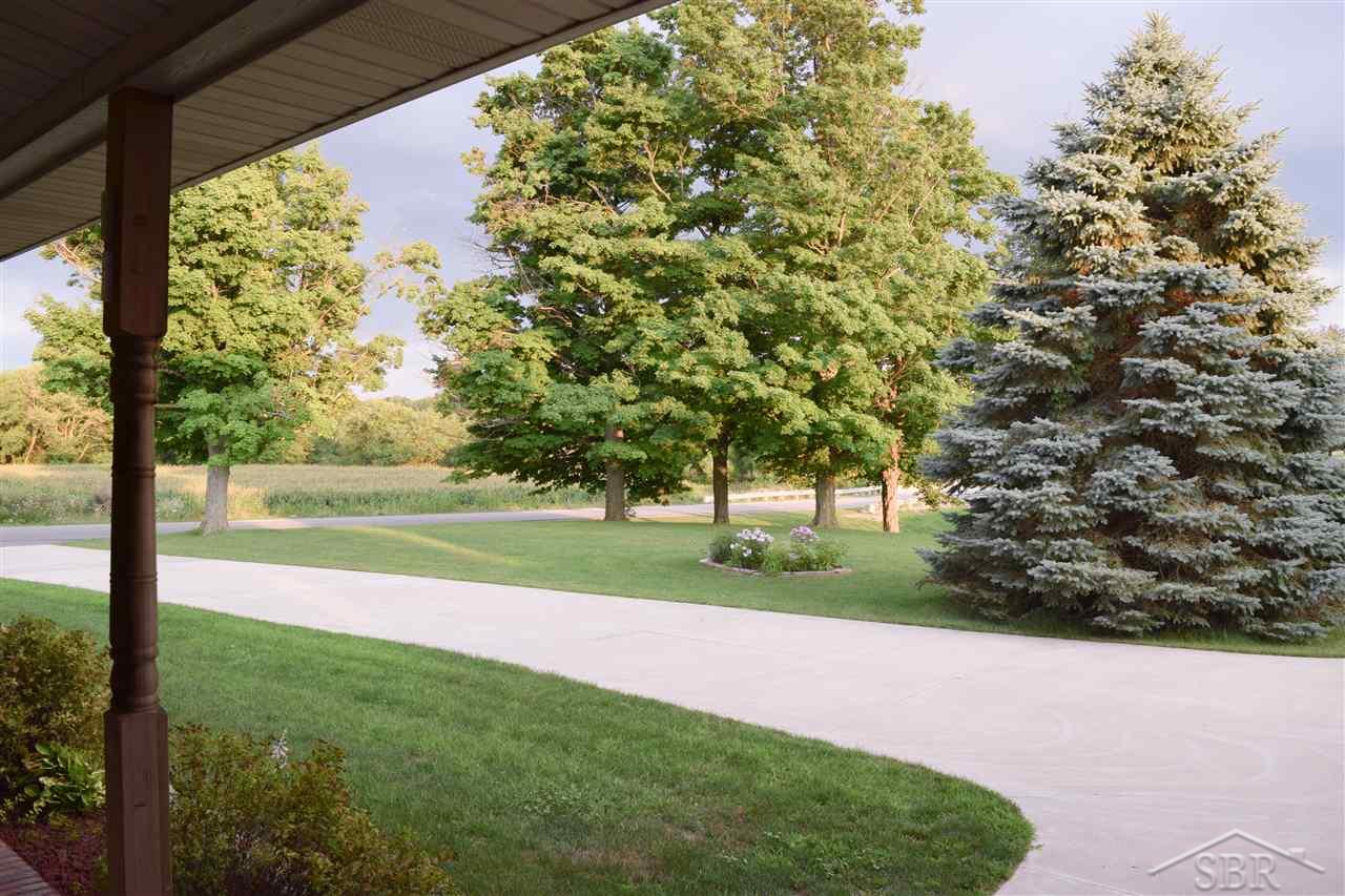 16300 Bueche Road Chesaning, MI 48616 - Photo 9 of 43 31311001-8.JPG