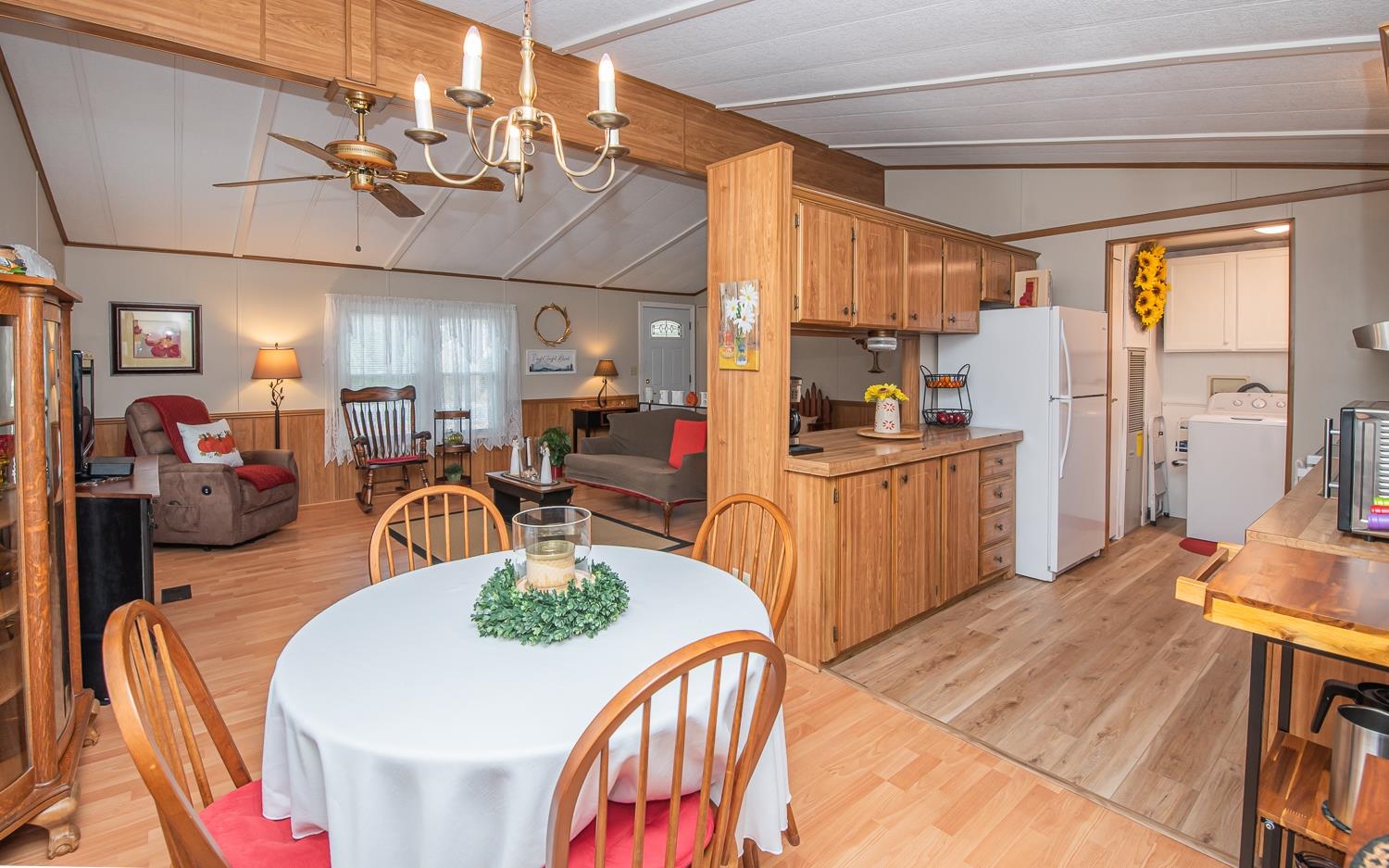 2 Parklane Road Hampstead, NH 03841 - Photo 4 of 27