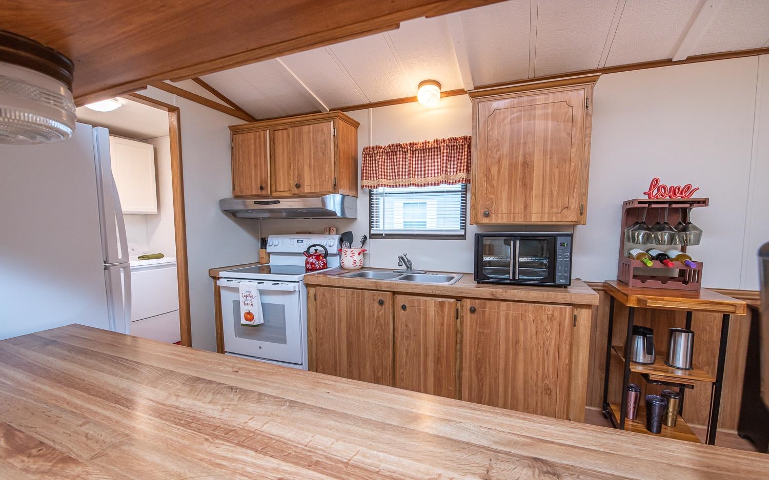 2 Parklane Road Hampstead, NH 03841 - Photo 6 of 27