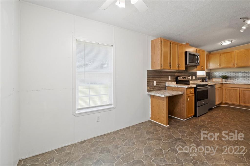 1753 Brown Road Chester, SC 29706 - Photo 10 of 23 Gallery Image 10