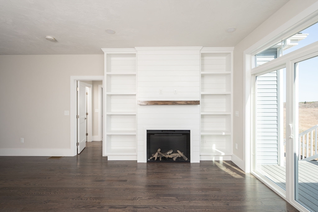 58 Metacomet Road, Unit 17 West Bridgewater, MA 02379 - Photo 13 of 41