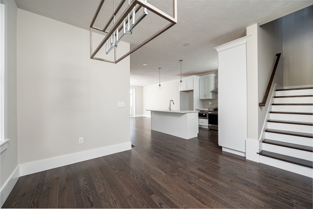 58 Metacomet Road, Unit 17 West Bridgewater, MA 02379 - Photo 5 of 41
