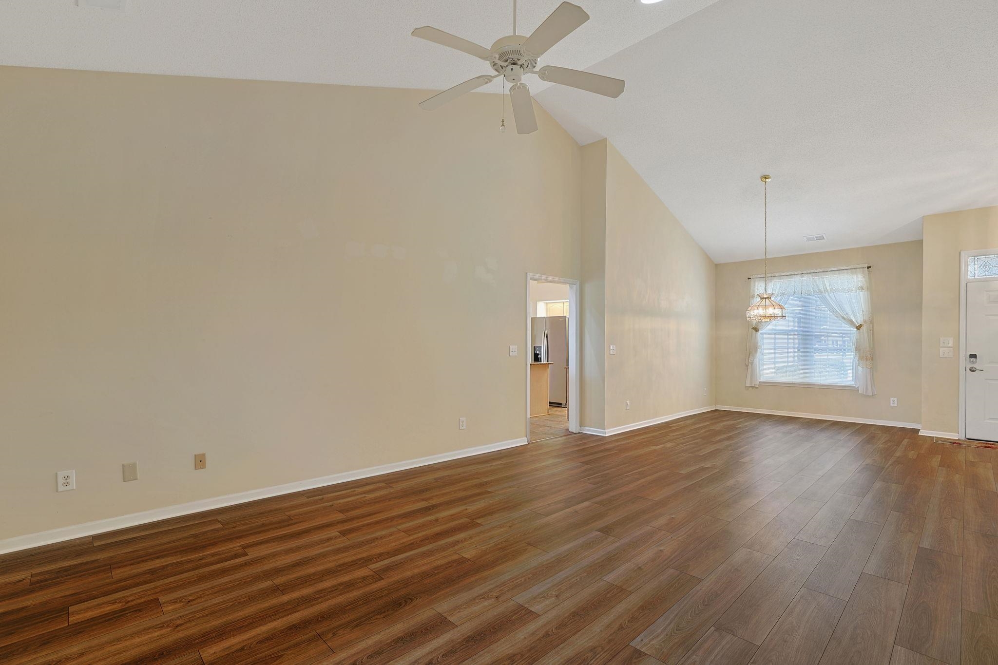 1212 Loblolly Lane Conway, SC 29526 - Photo 3 of 46