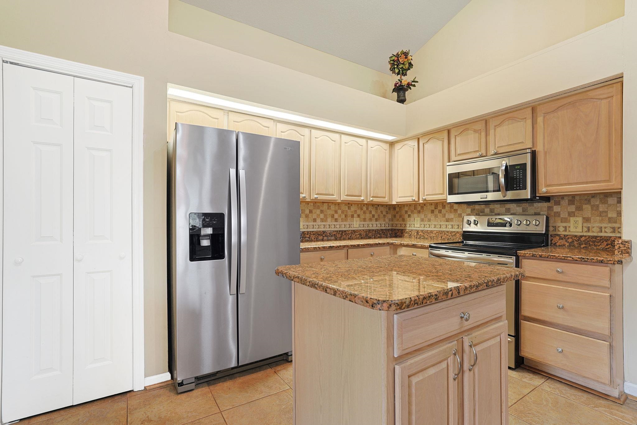 1212 Loblolly Lane Conway, SC 29526 - Photo 8 of 46