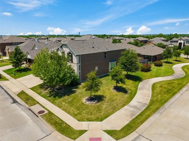 $375,000 | 227 Chamberlain Drive, Fate, TX 75189