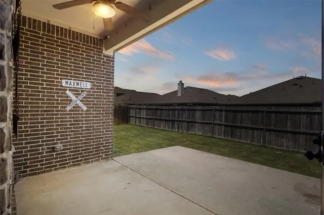 $375,000 | 227 Chamberlain Drive, Fate, TX 75189