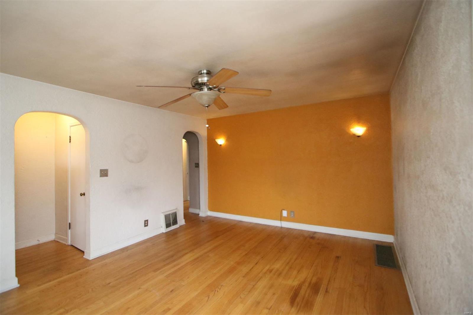 130 West Tydeman Street Roxana, IL 62084 - Photo 22 of 31