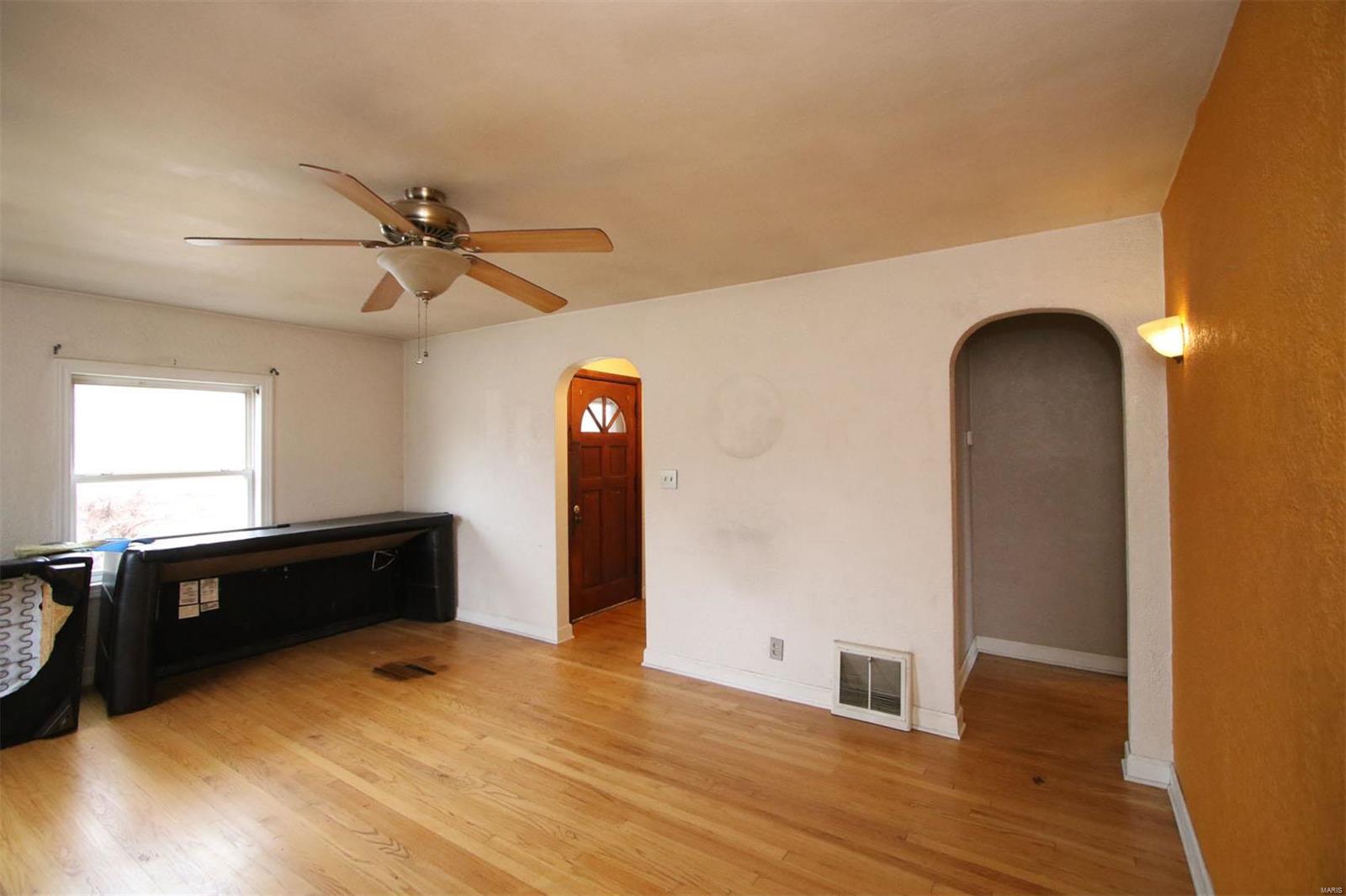 130 West Tydeman Street Roxana, IL 62084 - Photo 27 of 31