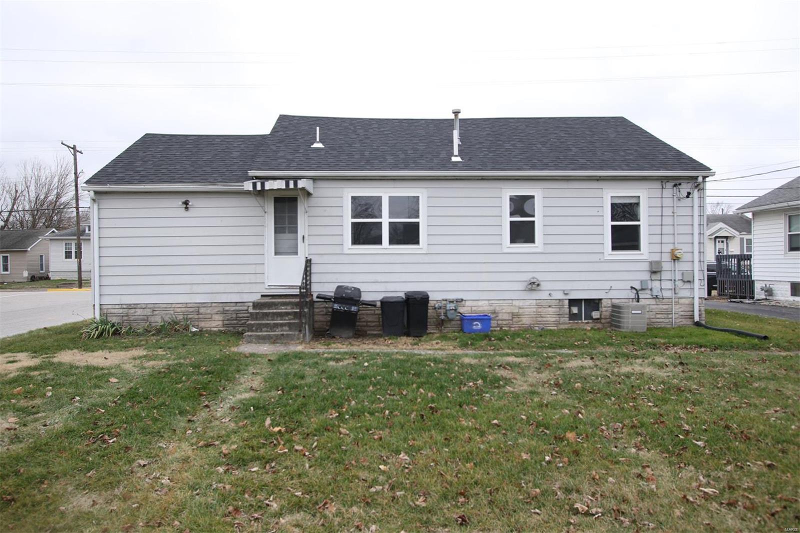 130 West Tydeman Street Roxana, IL 62084 - Photo 30 of 31