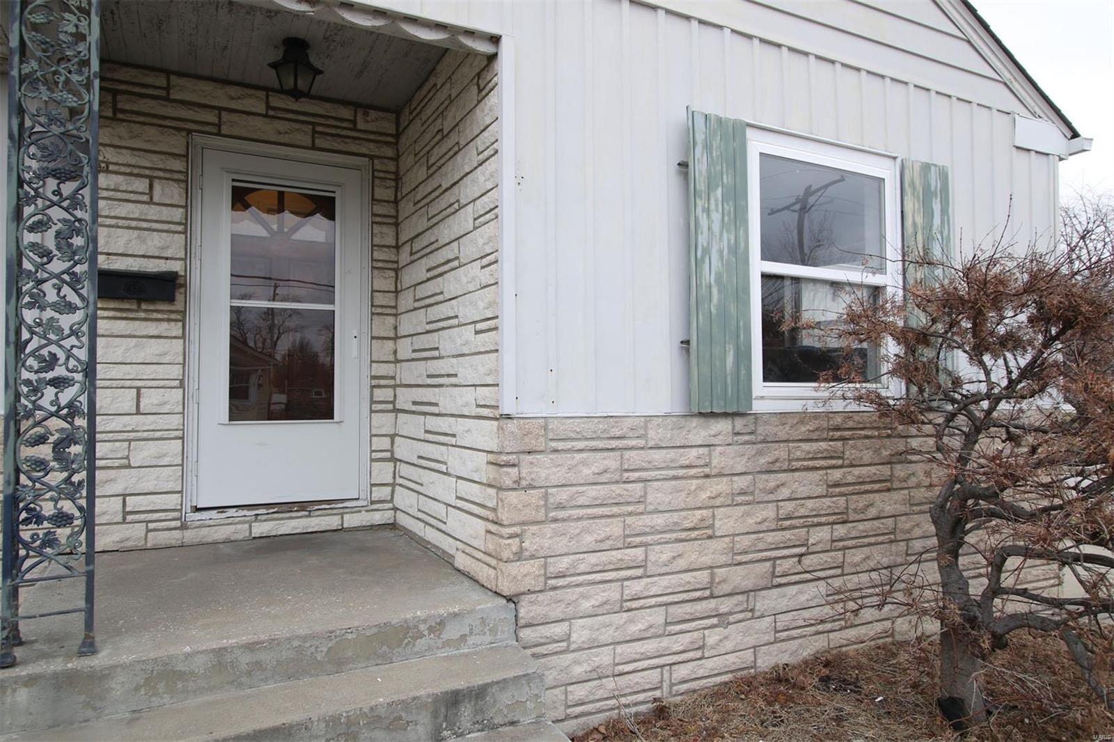 130 West Tydeman Street Roxana, IL 62084 - Photo 6 of 31