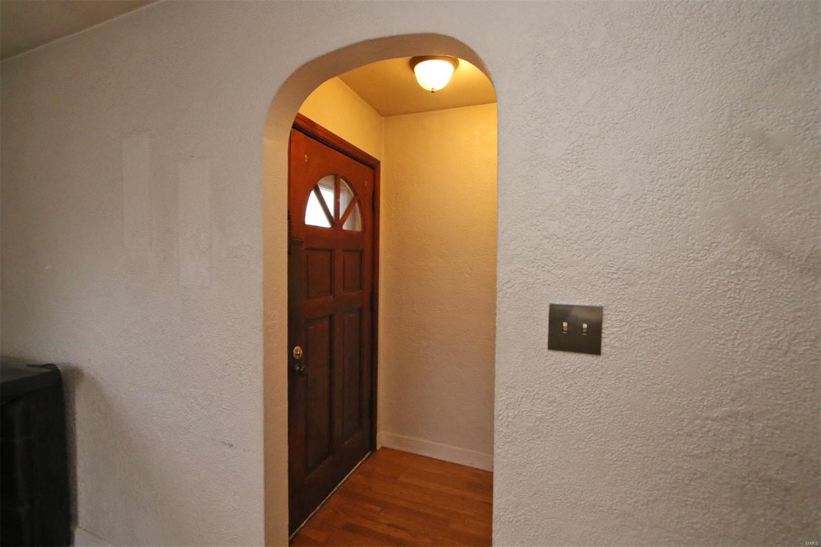 130 West Tydeman Street Roxana, IL 62084 - Photo 10 of 31