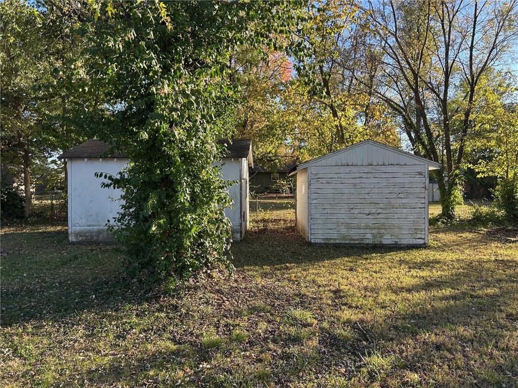 412 North Prewitt Avenue Nevada, MO 64772 - Photo 18 of 18