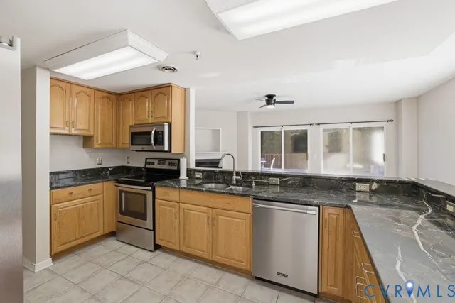 a close view of sink and tap